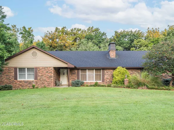 1736 Brookside Blvd, Jefferson City, MO 65101