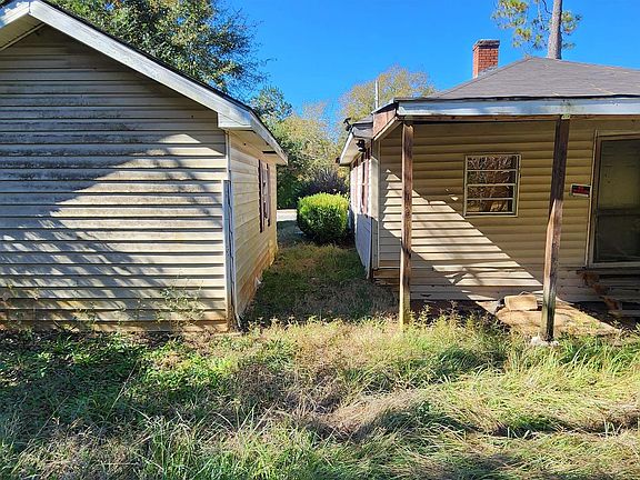 5th image of 433 Mayo St