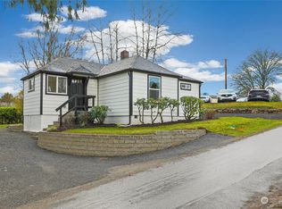 2311 NE Sunset Ln, Bremerton, WA 98310