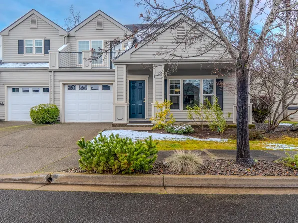 215 Jackson Creek Dr, Jacksonville, OR 97530