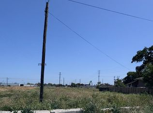 820 E Worth St, Stockton, CA