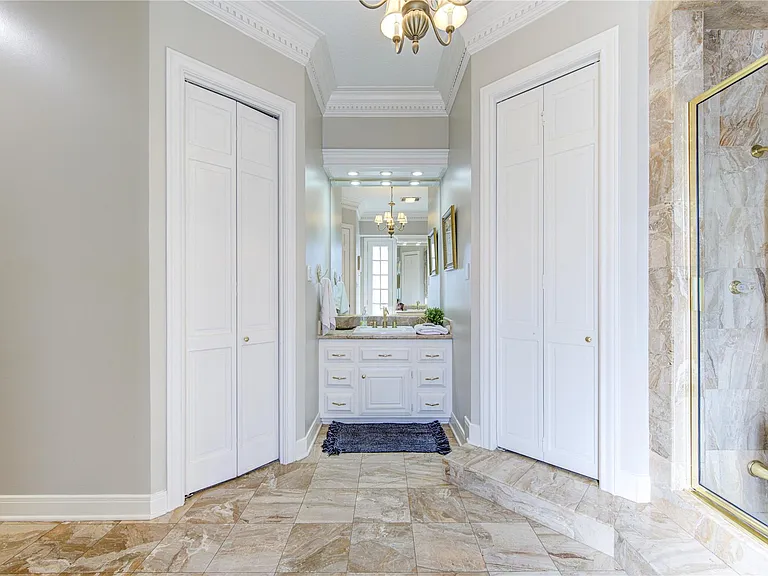2510 Potomac Dr #5 — Photo 21