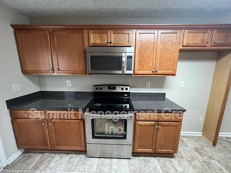 158 Elder Dr #A — Photo 7