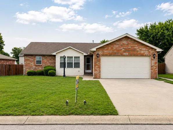 210 Bishop Dr, Seymour, IN 47274
