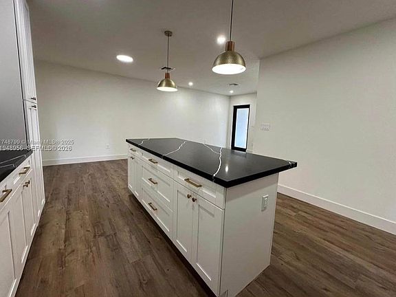 5th image of 14430 Fillmore St #14430A