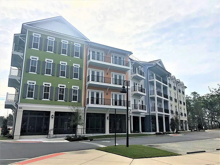 MV Flats @ Riverlights — Photo 2
