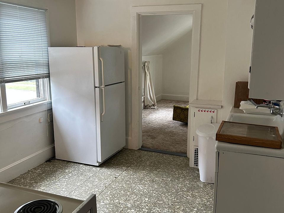 2nd image of 1301 S 9th St #A