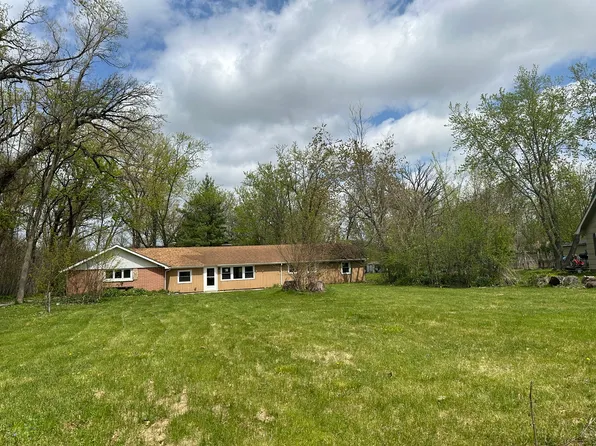 1860 W 235th St, Steger, IL 60475