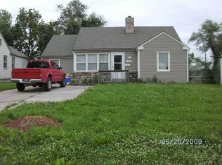 3811 Vineyard Rd, Kansas City, MO 64128