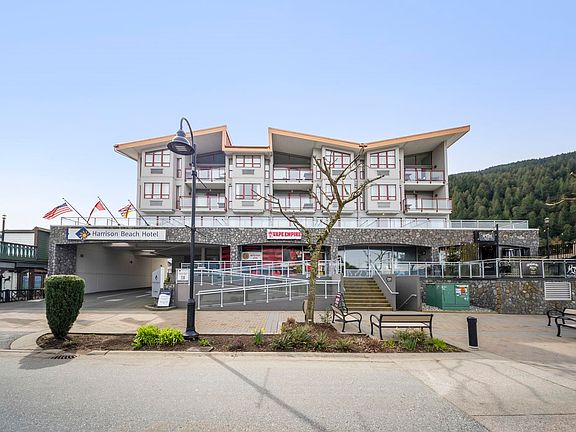 2nd image of 160 Esplanade Ave #312A
