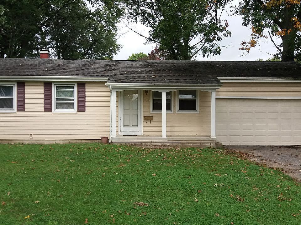 1st image of 120 Trumbull Ave