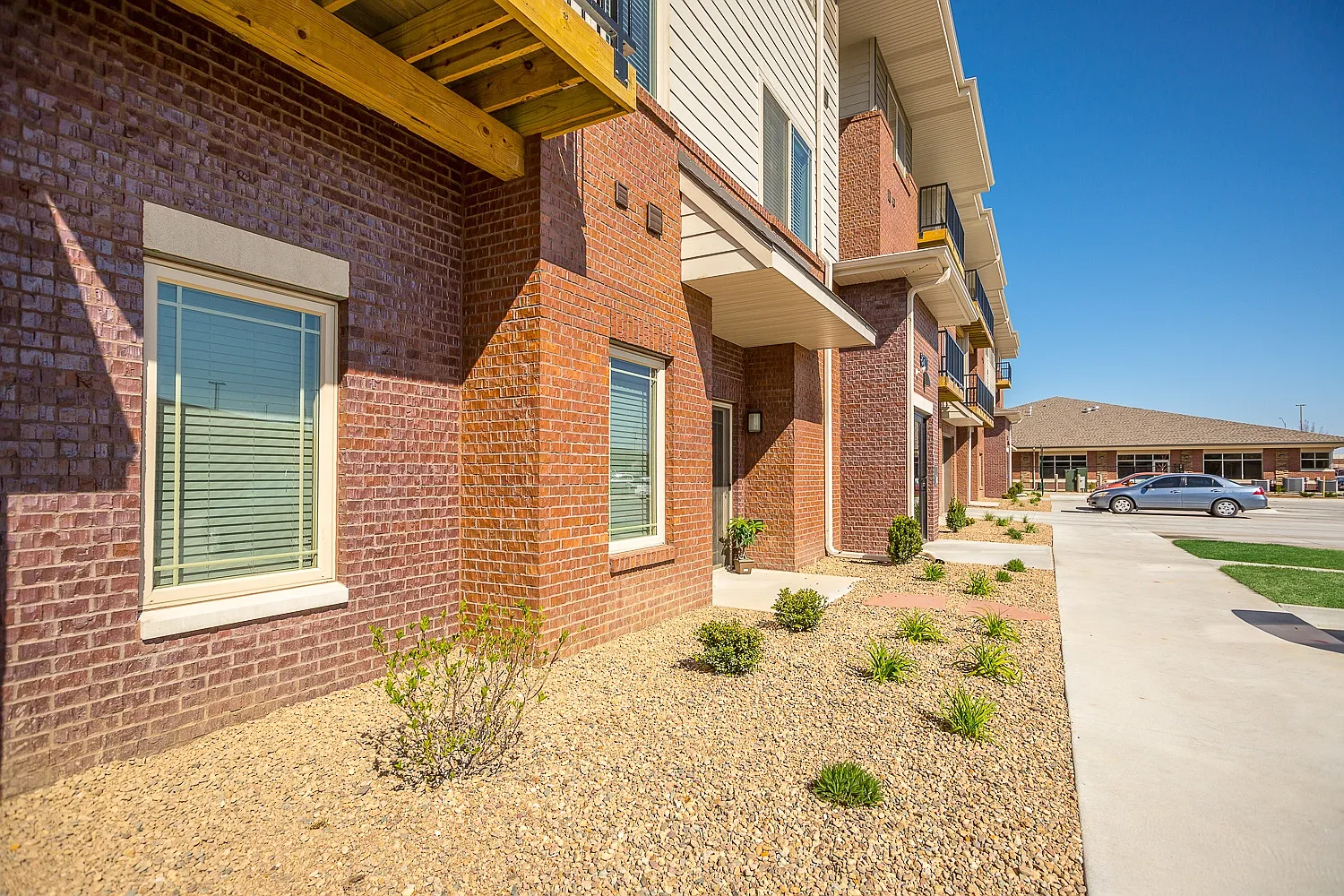 Timberline Apartments — Photo 4