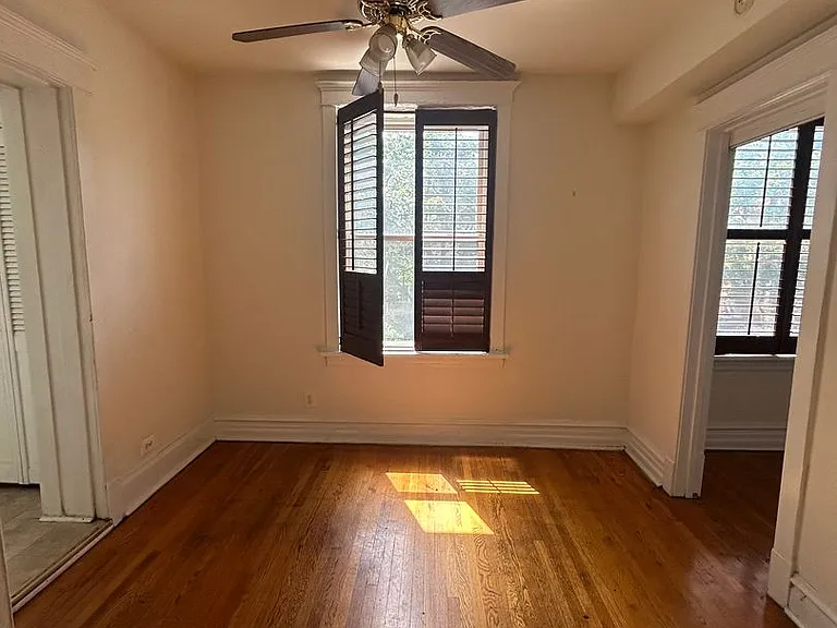 4157 N Damen Ave #2 — Photo 11