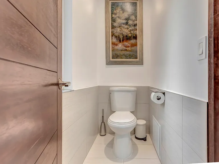 5817 Ranchito Ave — Photo 89