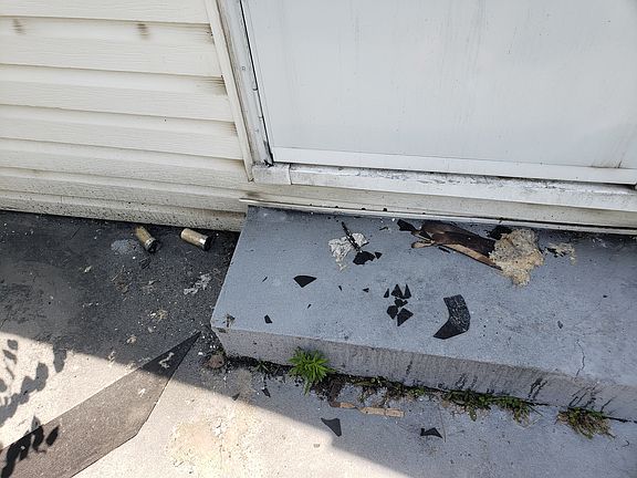 2nd image of 3669 E Edgar Ave