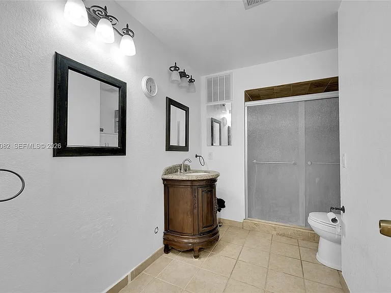 5520 NW 49th Ave — Photo 21