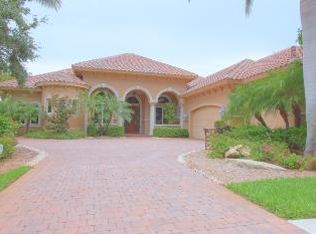 3836 Mahogany Bend Dr, Naples, FL 34114
