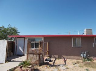 37118 Pueblo Rd, Hinkley, CA 92347