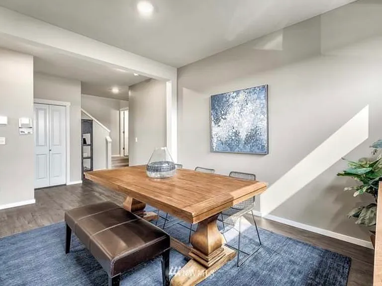 10725 32nd St NE — Photo 5