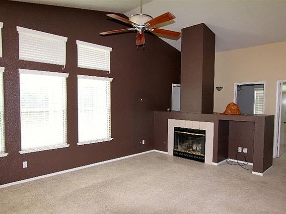 4th image of 2417 E Jordan Ave