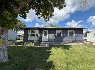 1020 W 8th Ave, Marion, IA 52302