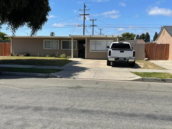 1009 N Thornburg St, Santa Maria, CA 93458