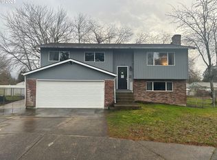 1414 NE Olvera Ct, Gresham, OR 97030