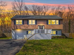 123 N Hunter Forge Rd, Newark, DE 19713