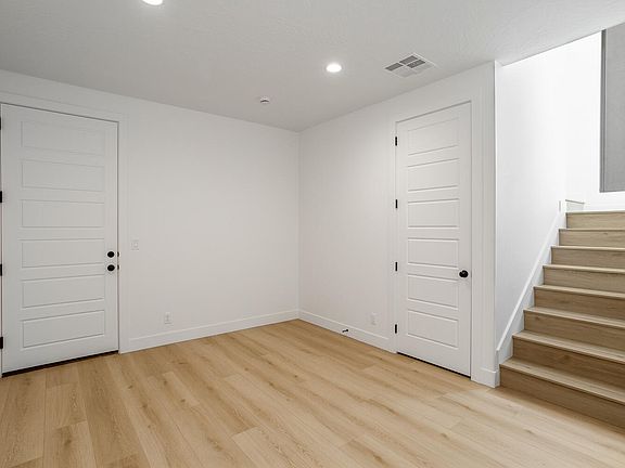 5th image of 2792 W Silver Cholla Ln S #39