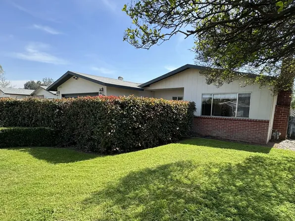 1511 W Sunnyside Avenue, Visalia, CA 93277