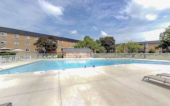 3rd image of 1001 N Mill St APT 208