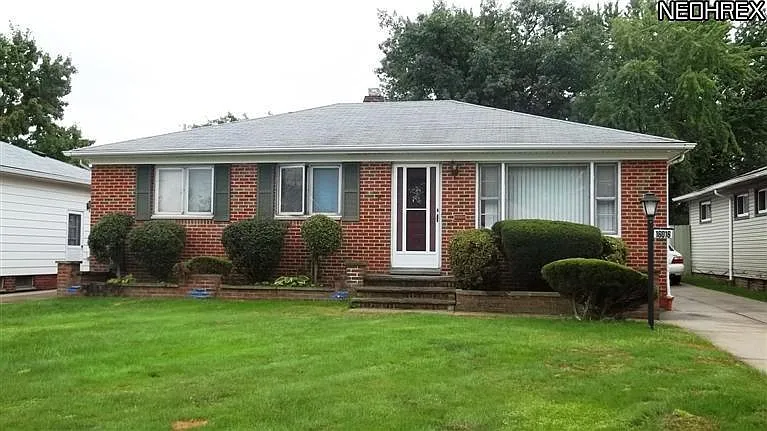 16016 Evening Star Ave photo 1