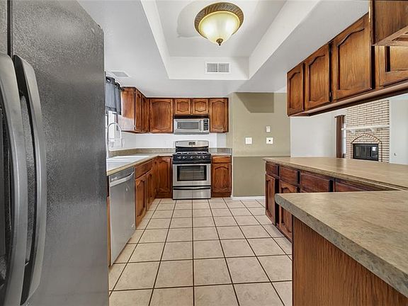 3rd image of 1325 Sabrina Lyn Dr