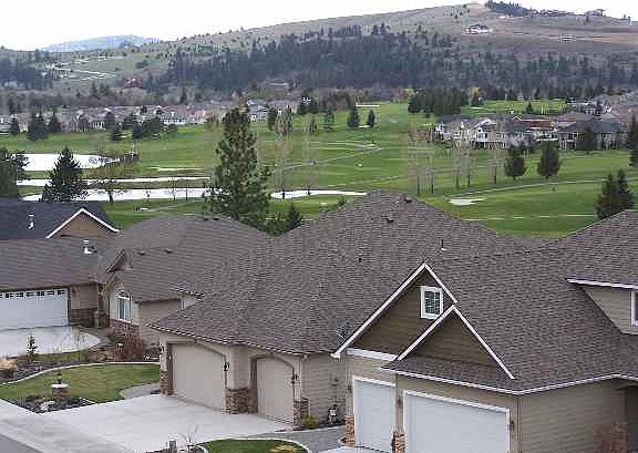 2nd image of 1205 N Dunbartons Oaks Ln