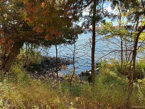 5th image of Off East Shore Rd