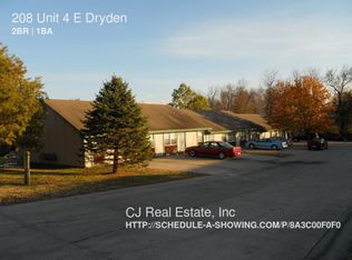 208 E Dryden St APT 4, Odessa, MO 64076