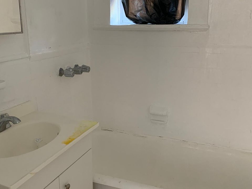 1st image of 111 Washington St #10H