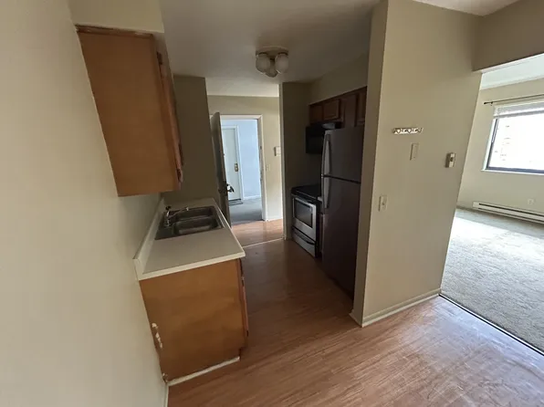 916 S Byrne Rd, Toledo, OH 43609