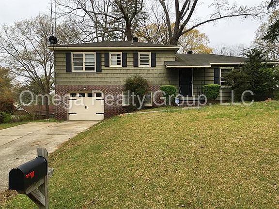 2nd image of 1012 Hyacinth Dr