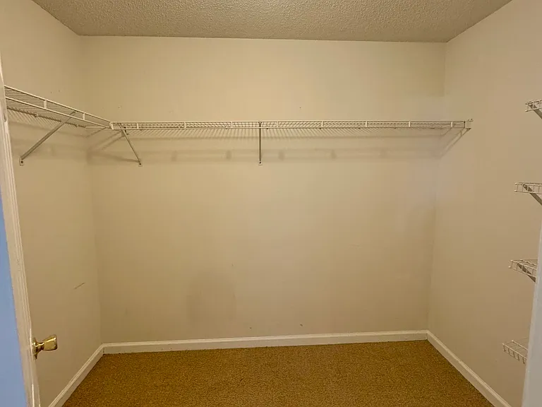 1840 Arborwood Dr — Photo 11