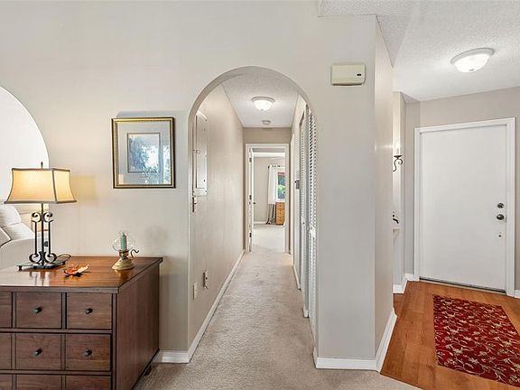 5th image of 6101 34th St W APT 10H