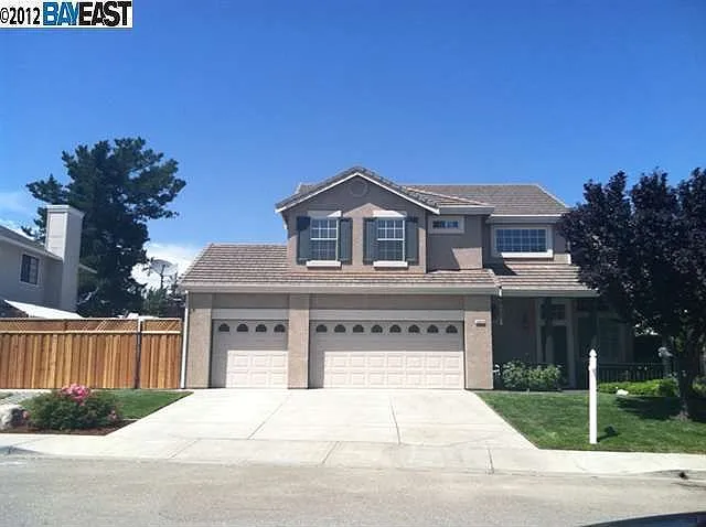 5648 Mount Day Dr photo 1