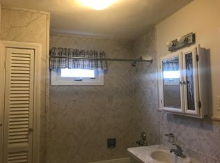 11 Saint George Ave #1, Norwood, MA 02062