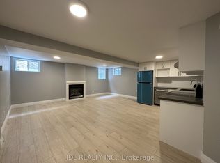 46 Monique Cres N #BASEMENT, Barrie, ON L4M6Y3