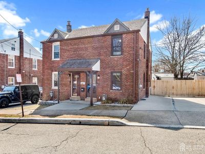 683 Kosciusko St, Perth Amboy, NJ, 08861