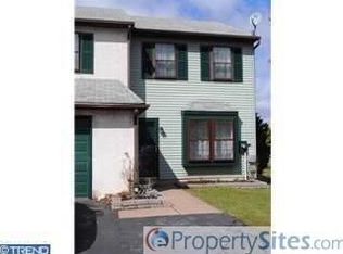 165 Redwood Dr, Quakertown, PA 18951