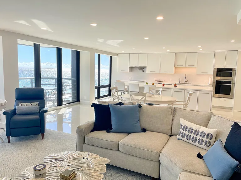 250 S Ocean Blvd #6F — Photo 21