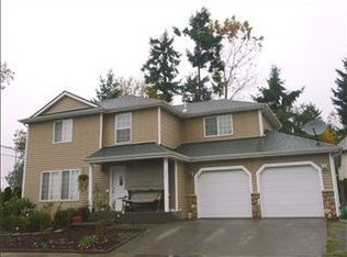 855 Bremerton Ave NE, Renton, WA 98059