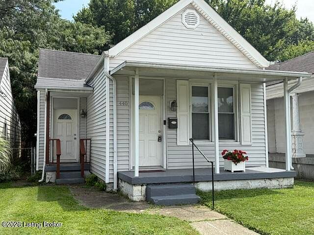 1st image of 440 E Brandeis Ave