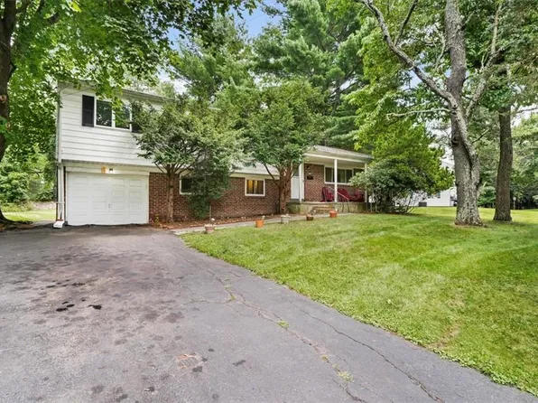6 Cloverdale Lane, Monsey, NY 10952